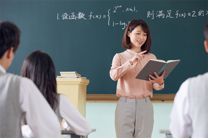 泉州女孩初中学习不好读什么职业学院?